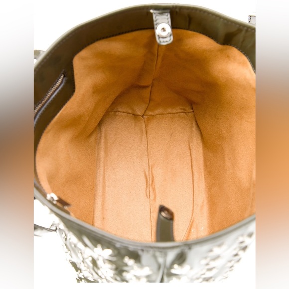 Jimmy Choo Sasha Tote - Picture 5 of 12